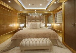 fendi-casa-si-benetti-produc-yachturi-de-2740b_med.JPG